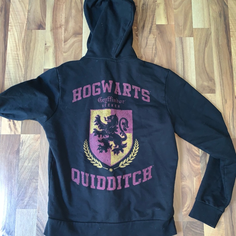 Gryffindor Quidditch Seeker Zip Up
